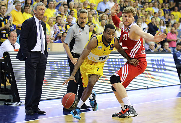 布云朝克特 布云朝克特