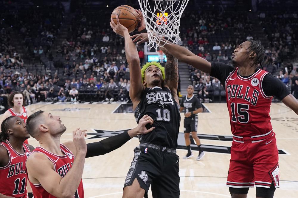 防守的比萨 防守的比萨