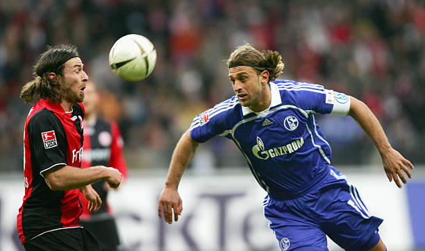 令人意外 令人意外